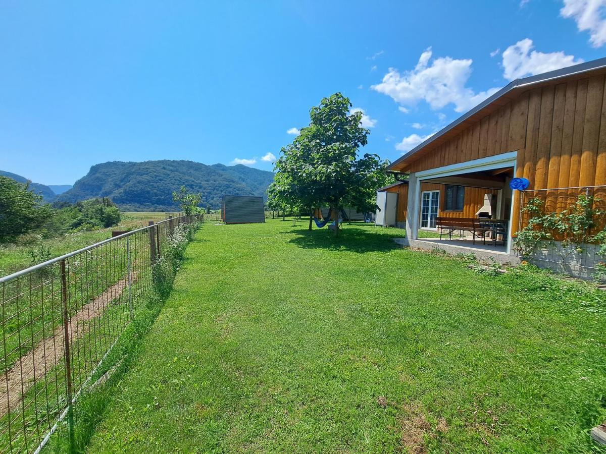 ホテル Glamping Hiske Petrin トールミン エクステリア 写真